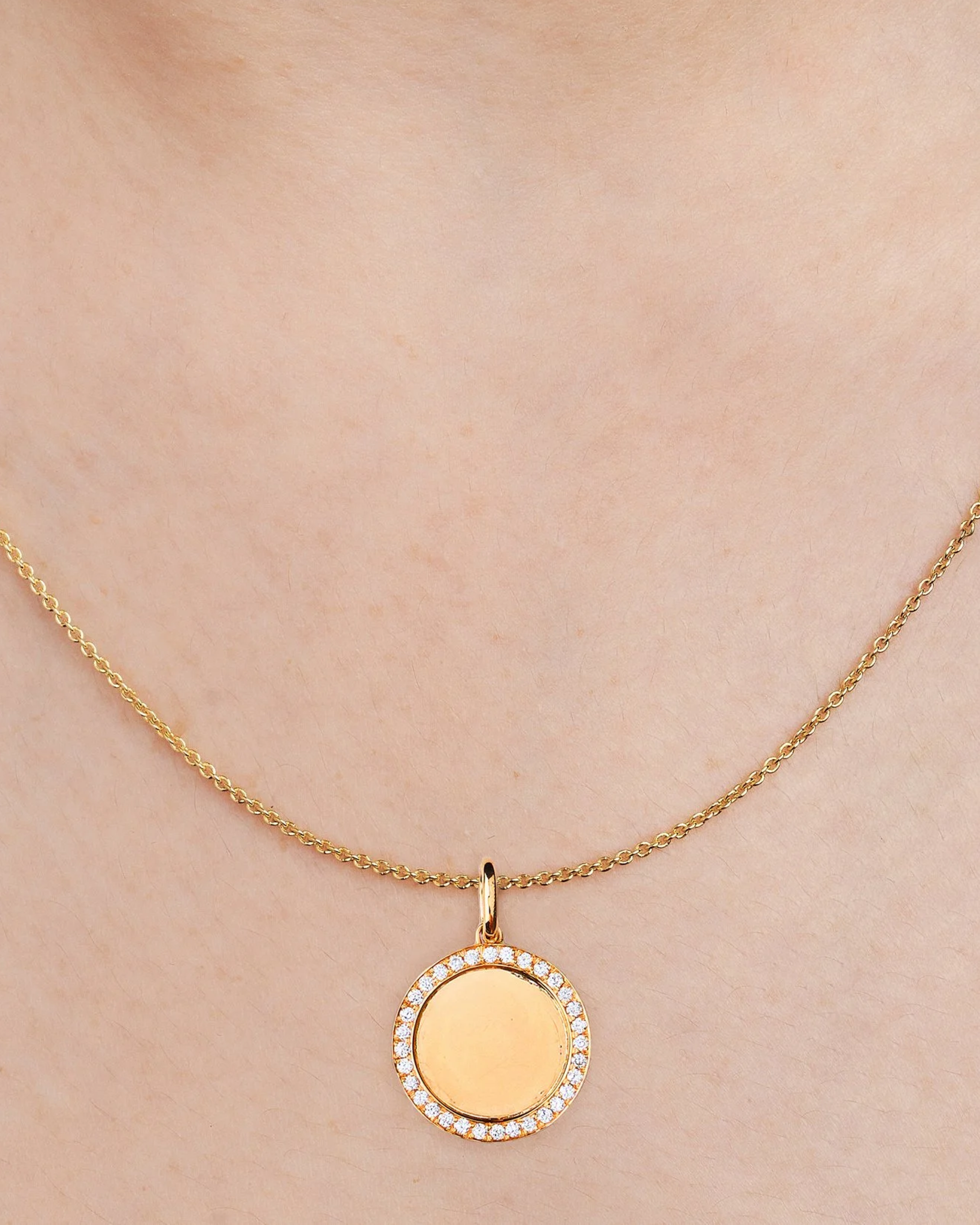 Diamond Pavé Round Disc Pendant